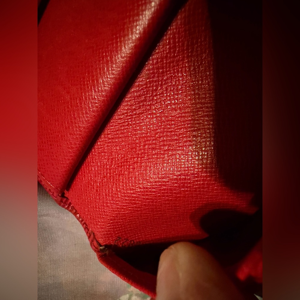 FINAL OFFER❣️Louis Vuitton❣️Authentic Red Epi CroSS-Wallet 🌟 SPO022 FRANCE 2002 - Picture 15 of 15